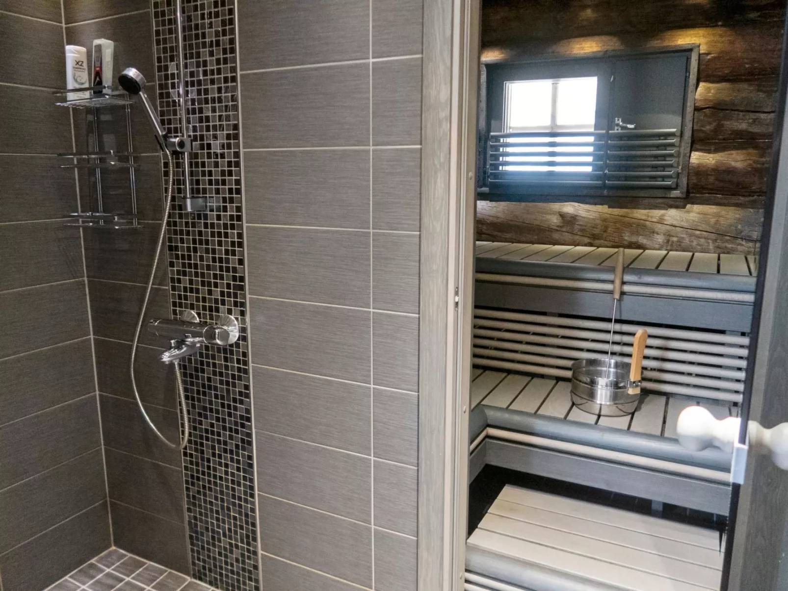 Agenttimajat 1-Binnen