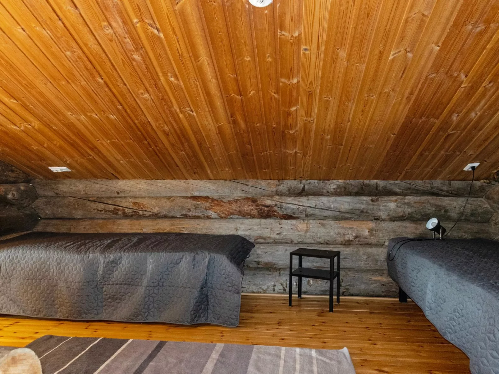 Sallanhelmi b1-Binnen