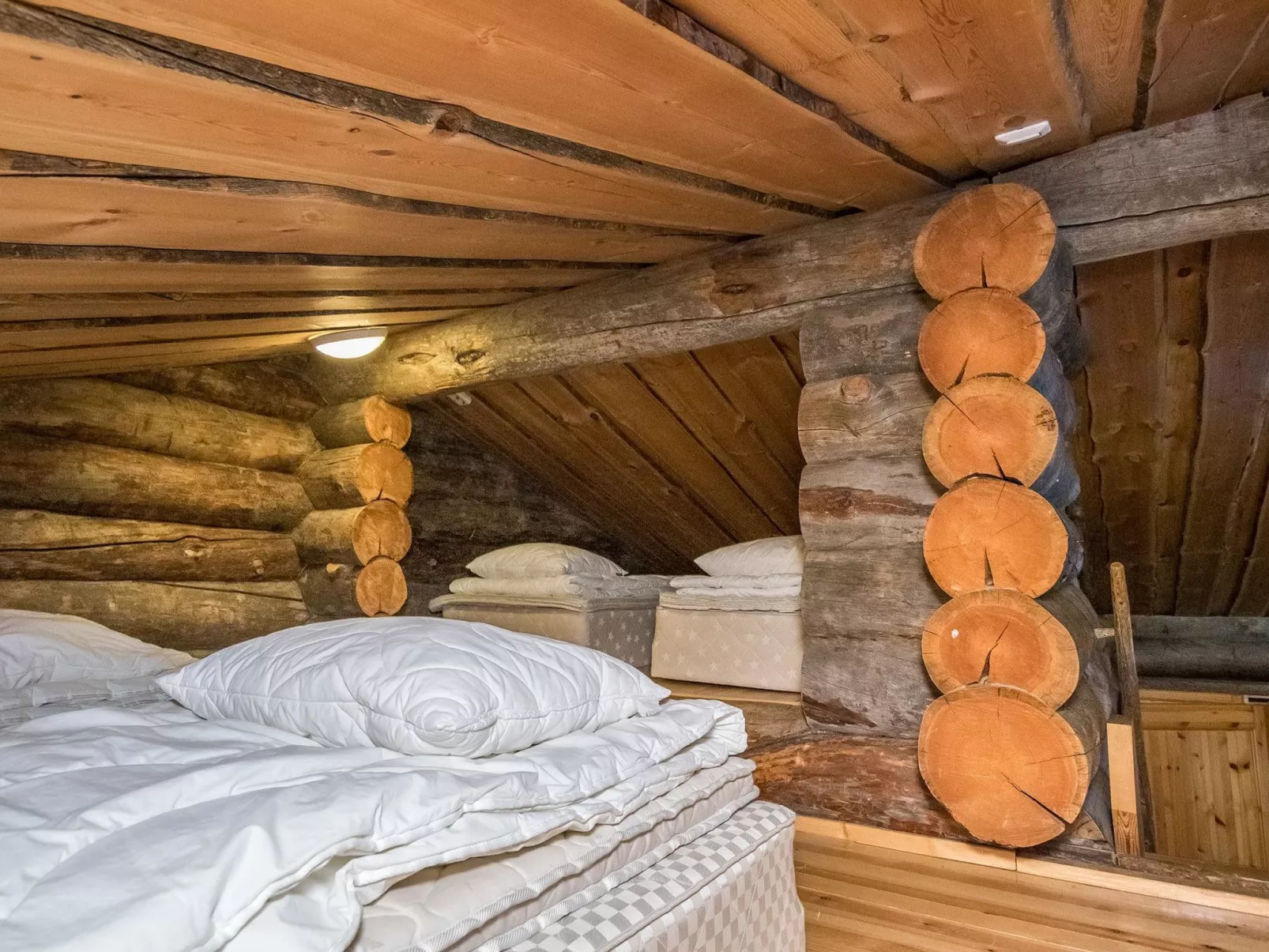 Pihlakieppi 1-Binnen