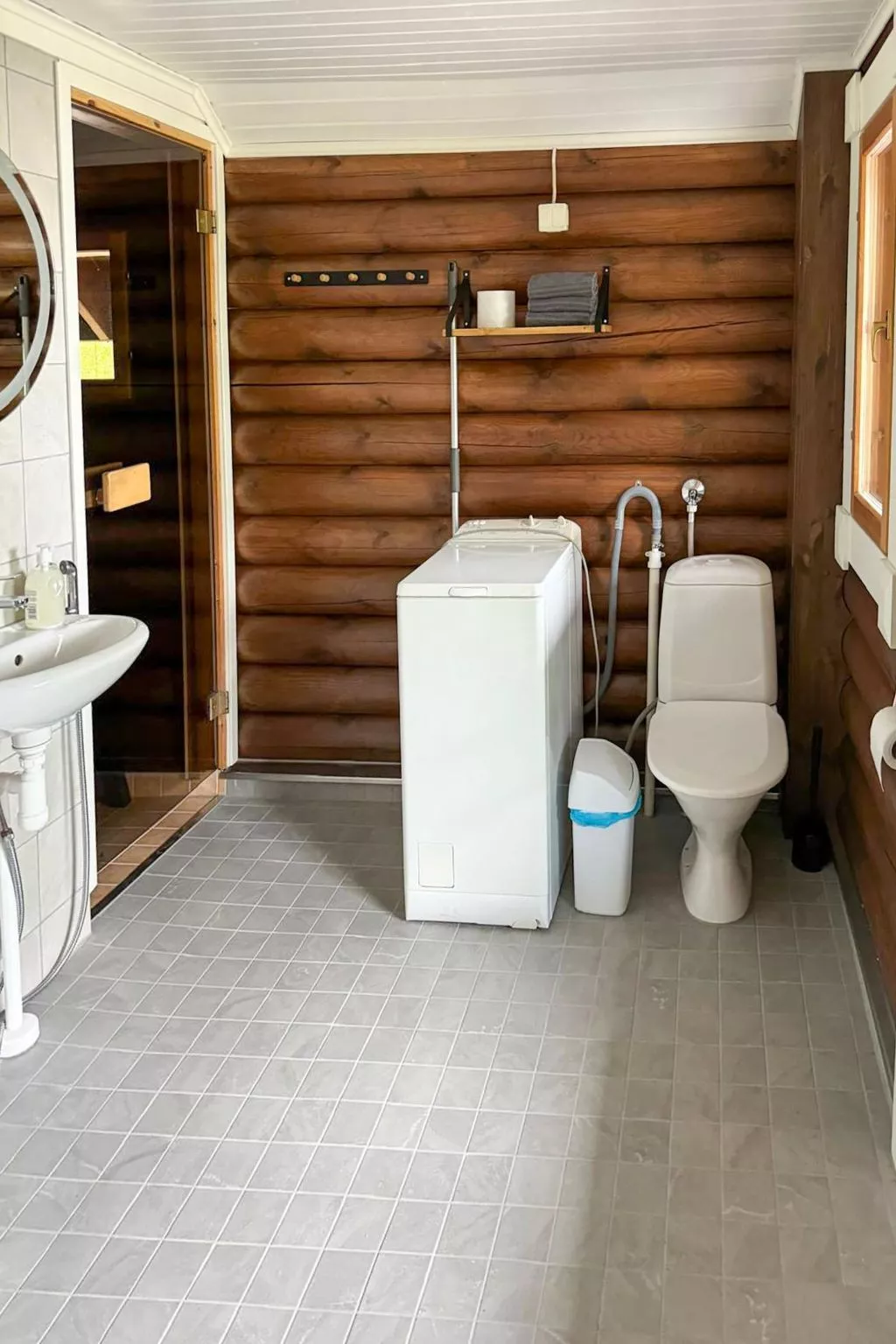 Metsä-pihlaja-Binnen