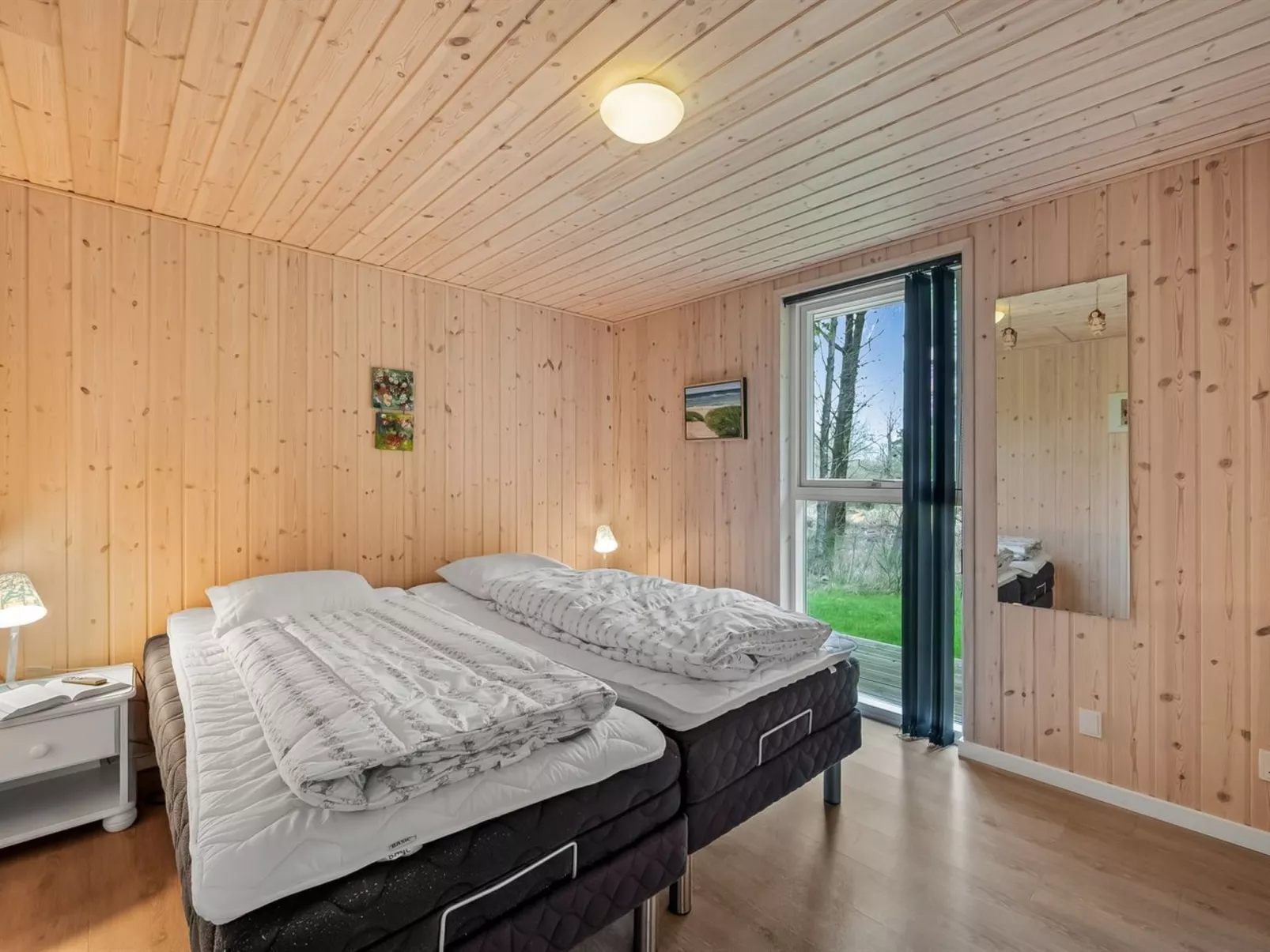 "Teija" - 600m to the fjord-Binnen