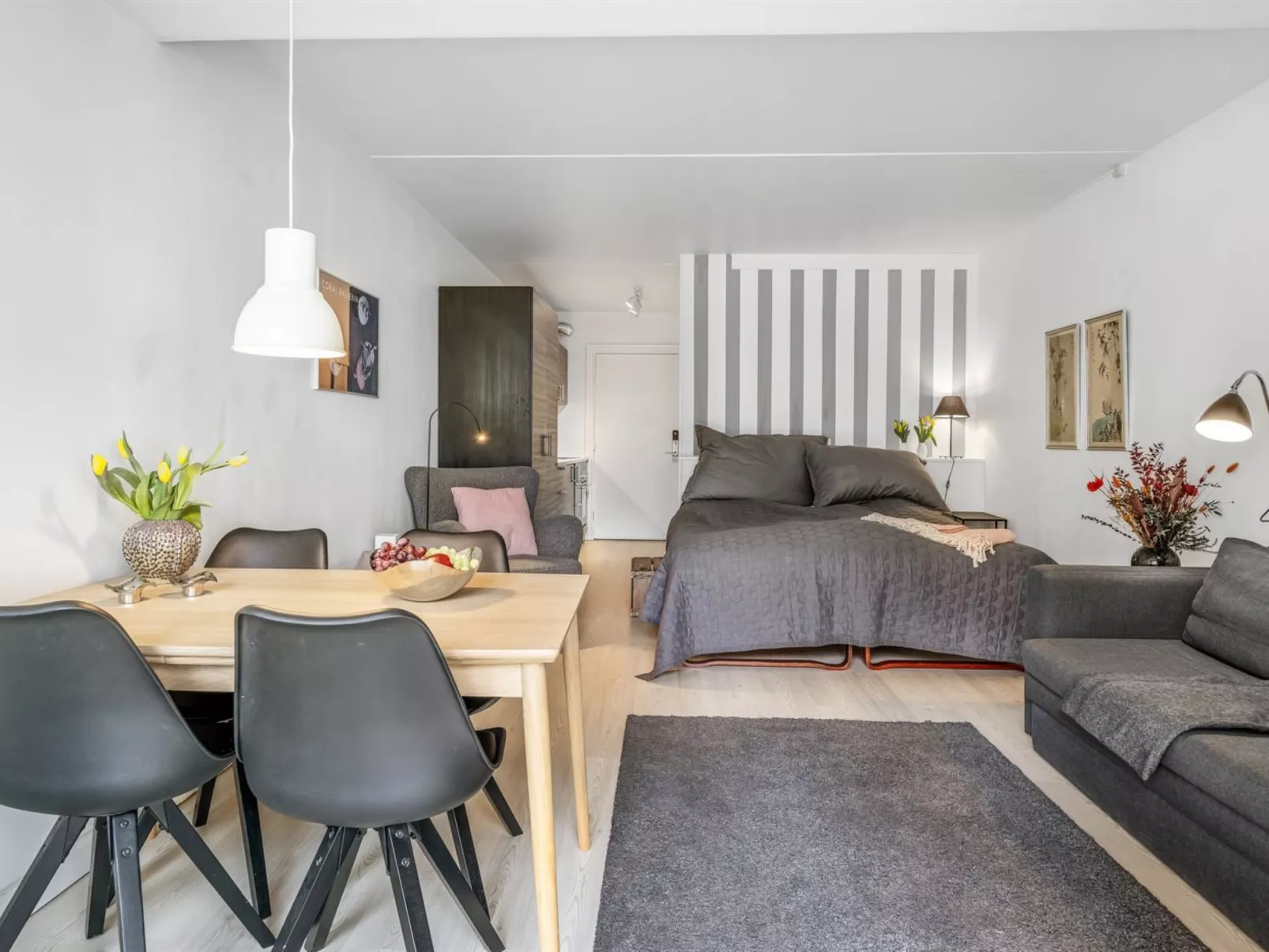 "Epiphania" - 130m from the sea-Binnen