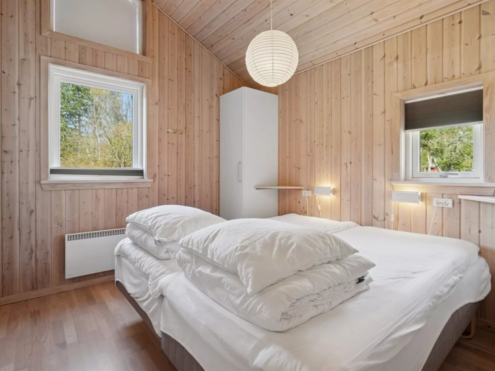 "Edna" - 500m from the sea-Binnen