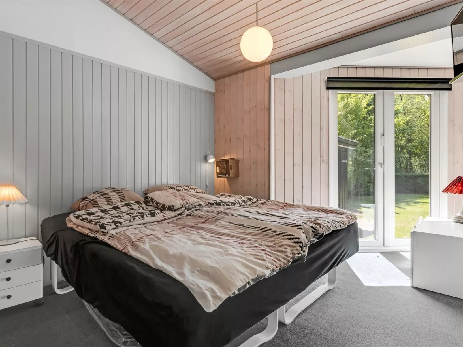 "Frethi" - 30km from the sea-Binnen