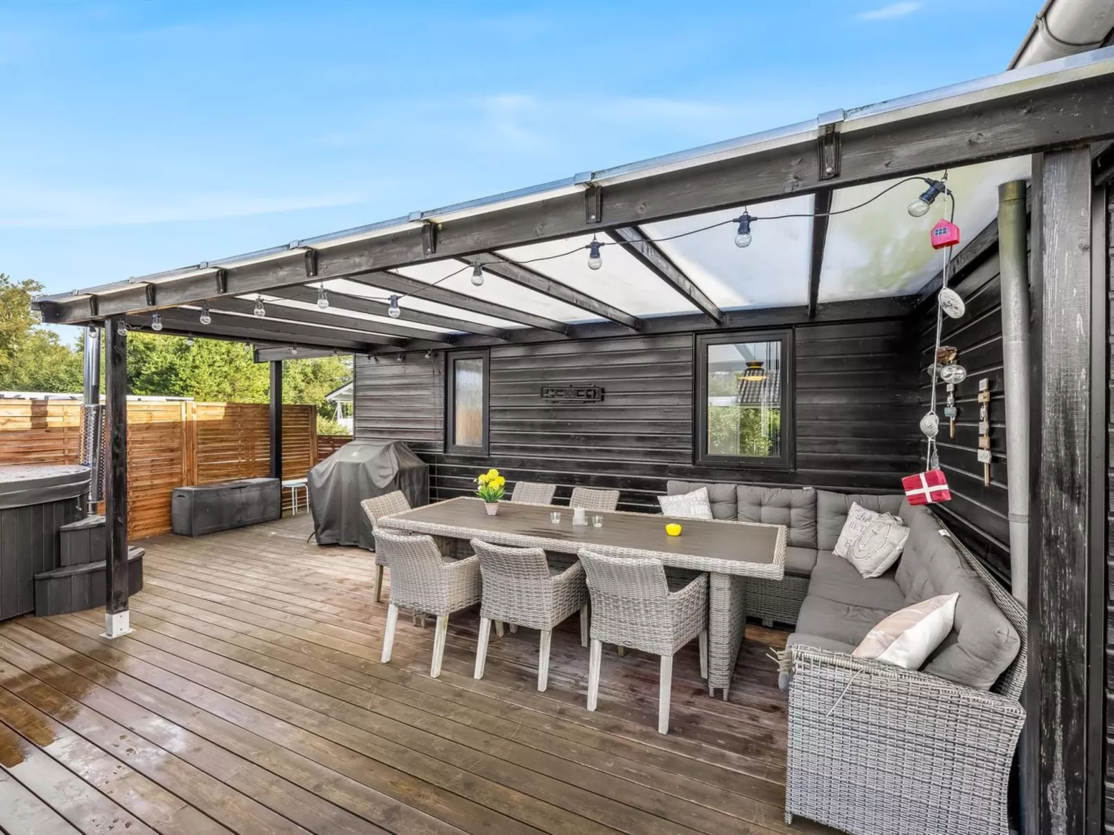 "Smilla" - 1.1km from the sea-Buiten