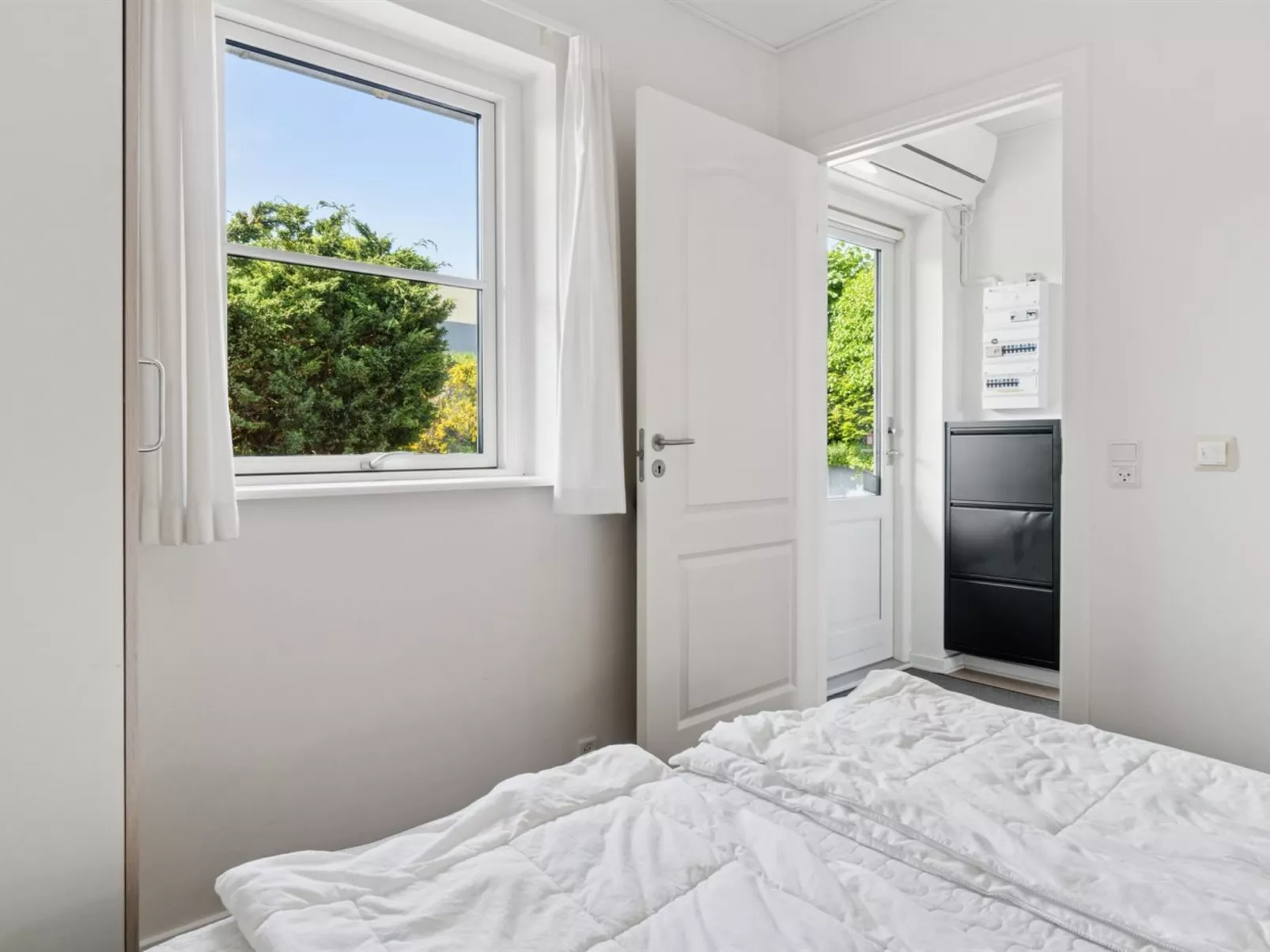 "Ayo" - 75m from the sea-Binnen