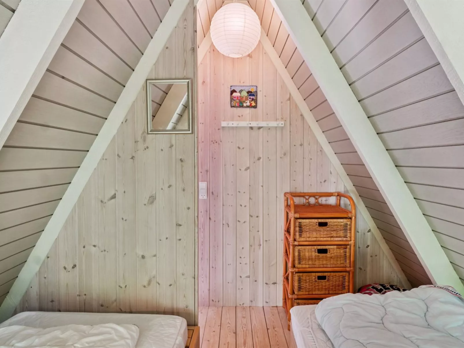 "Thrond" - 500m from the sea-Binnen