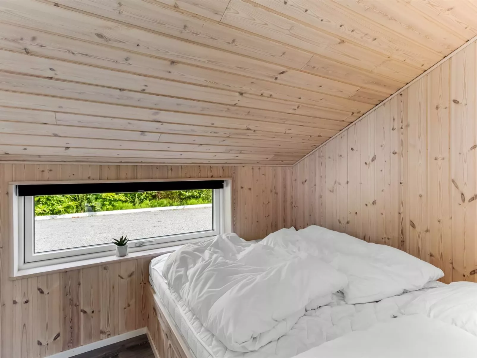 "Matild" - 400m from the sea-Binnen