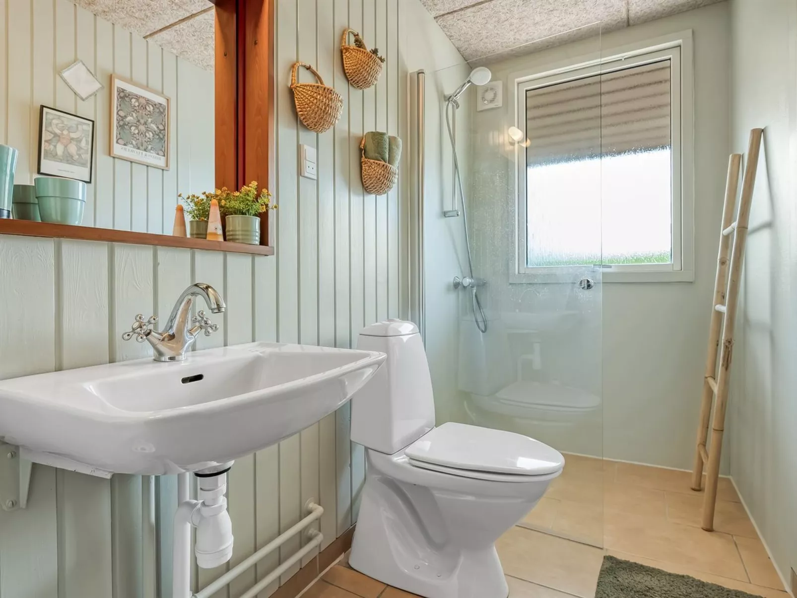 "Yma" -  from the sea-Binnen