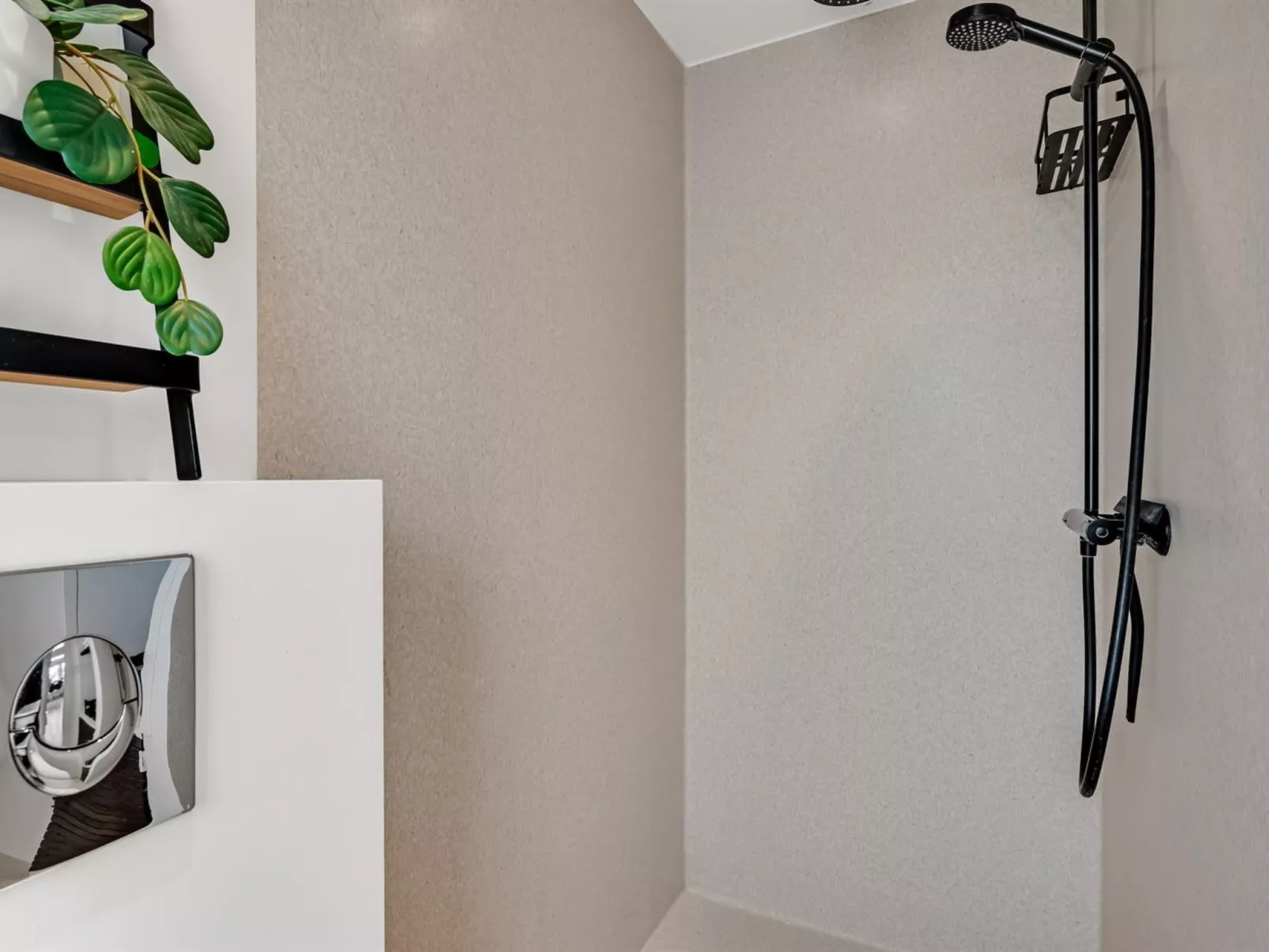 "Urda" - 50m from the sea-Binnen