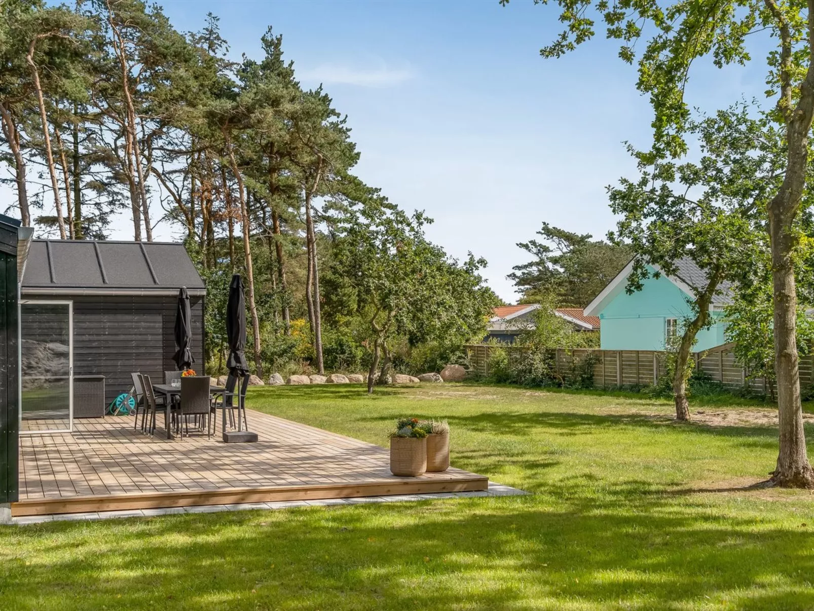 "Zoya" -  from the sea-Buiten