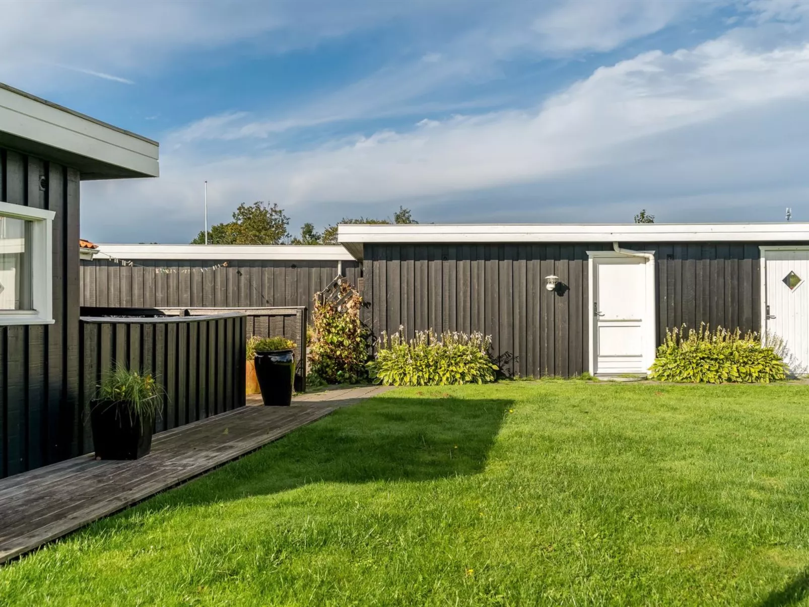 "Thit" - 90m from the sea-Buiten