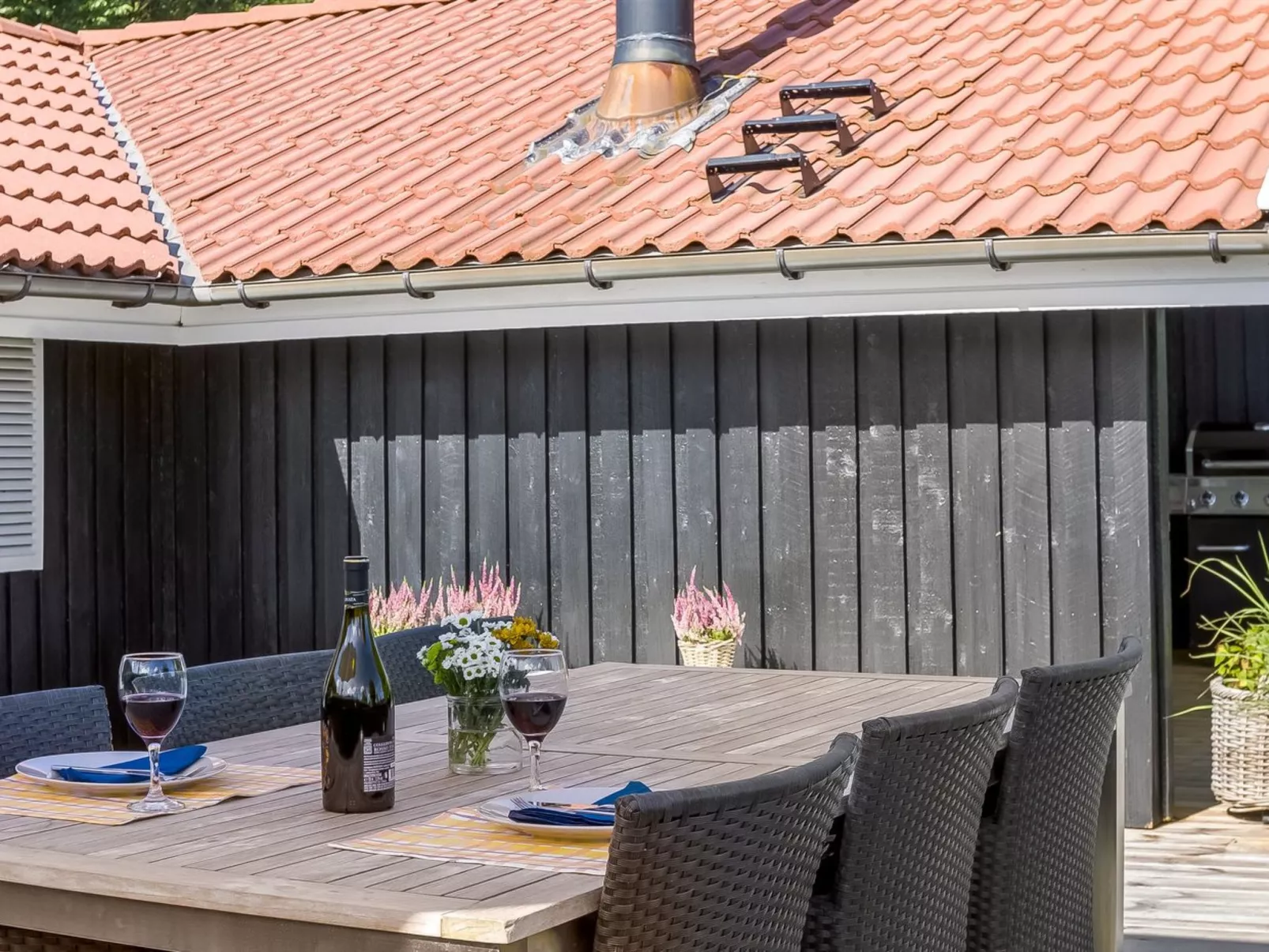 "Hatem" - 500m from the sea-Buiten