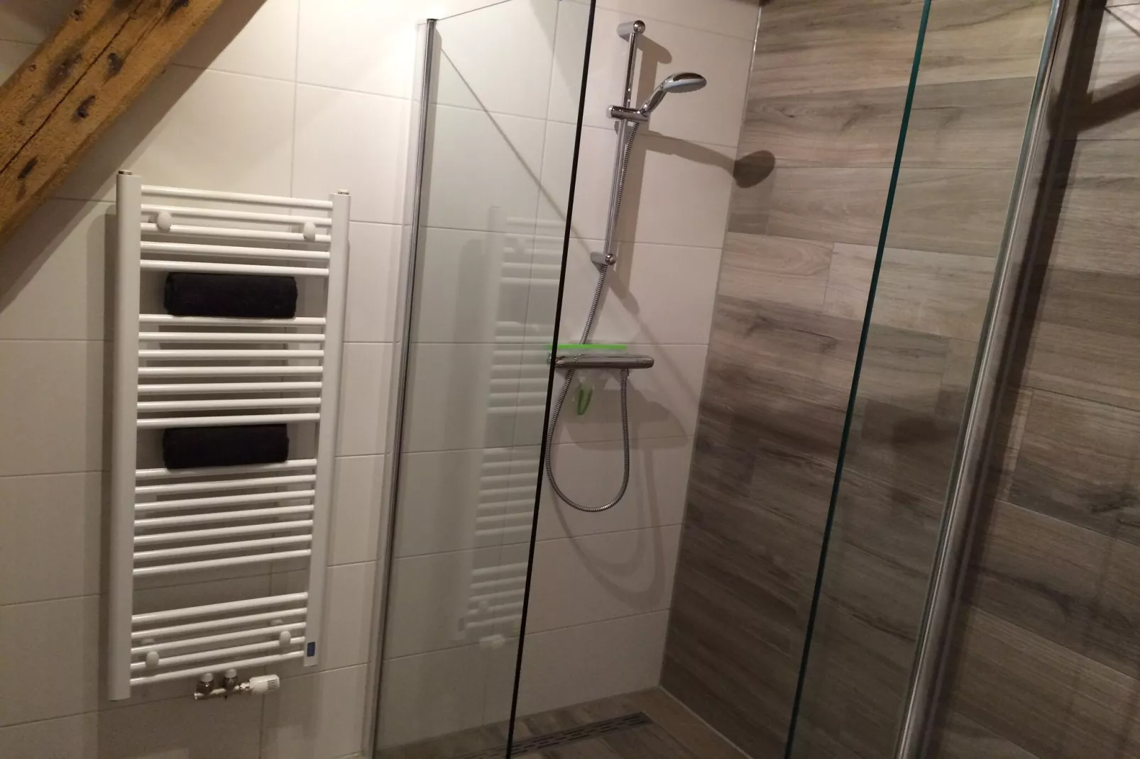 Appartement Nostalgisch - Badkamer