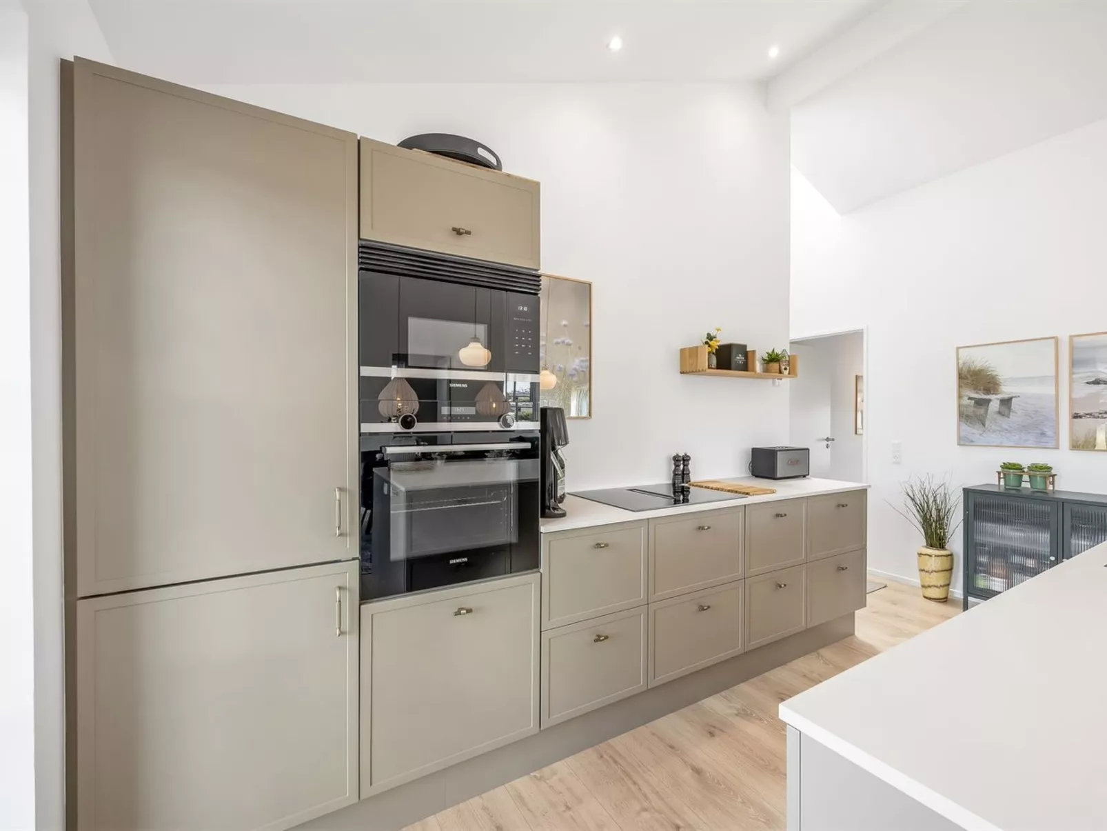 "Tjure" - 500m from the sea-Binnen