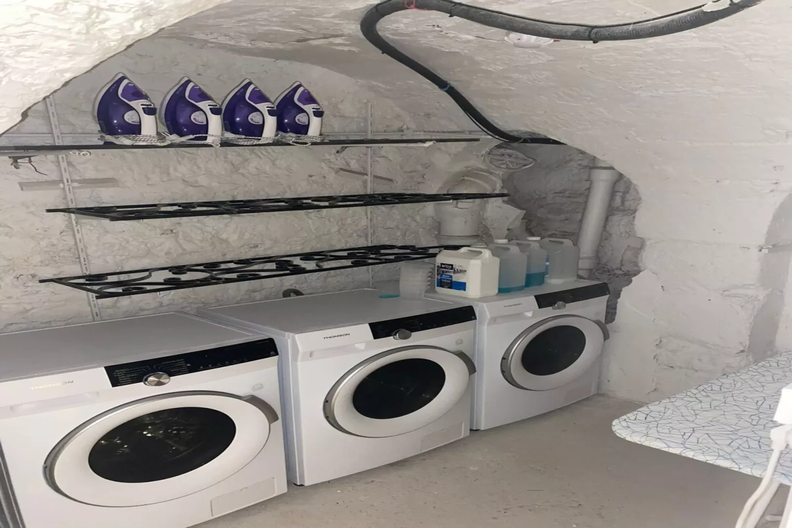 PELICAN 6 NEW-Niet-getagd