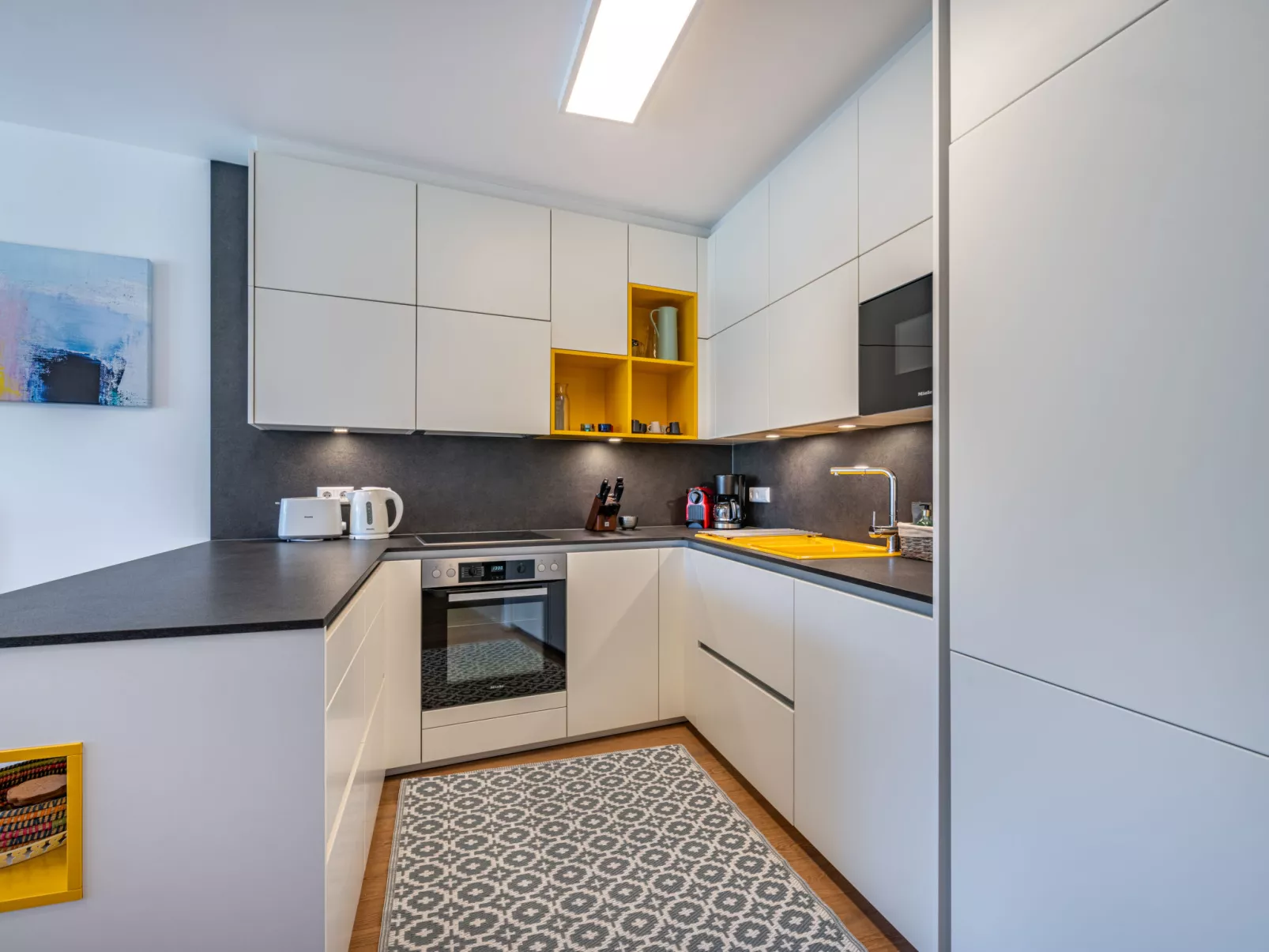 Top 5 Alpe maritima Seeblick+Bergkulisse-Binnen