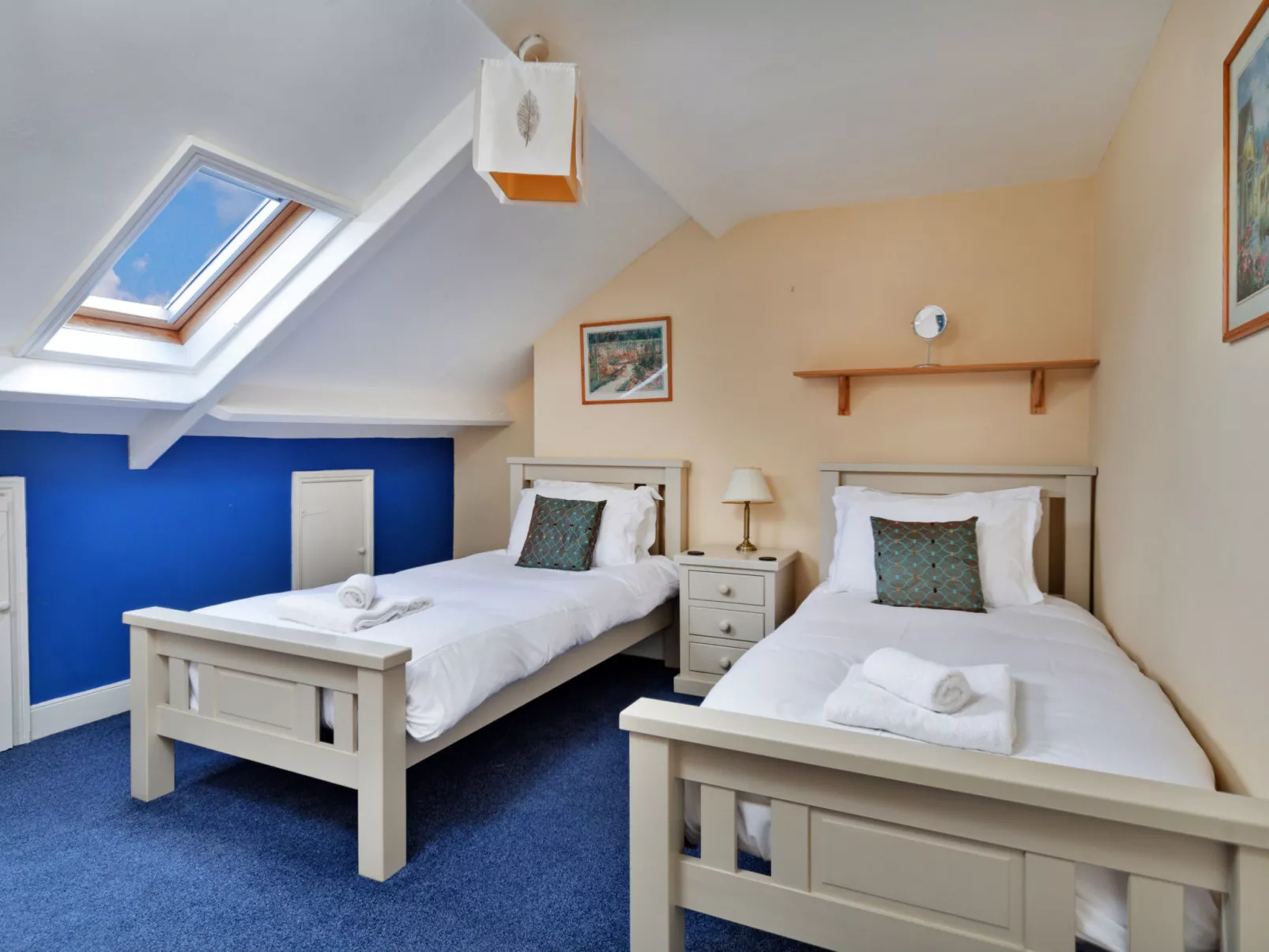 Adventure House-Binnen