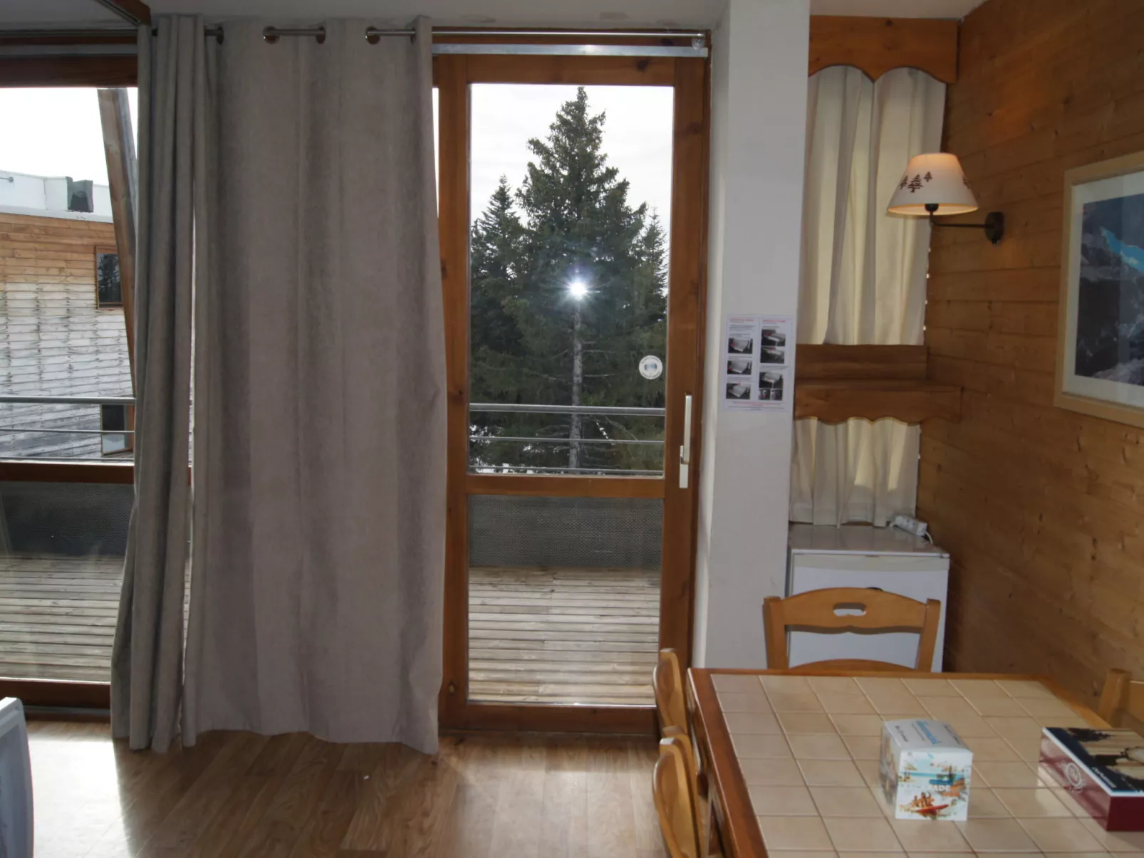 V du Bachat JOUBARBES A-Binnen