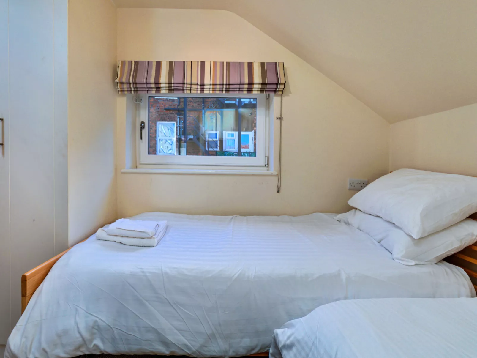 The Boat House - Binnen