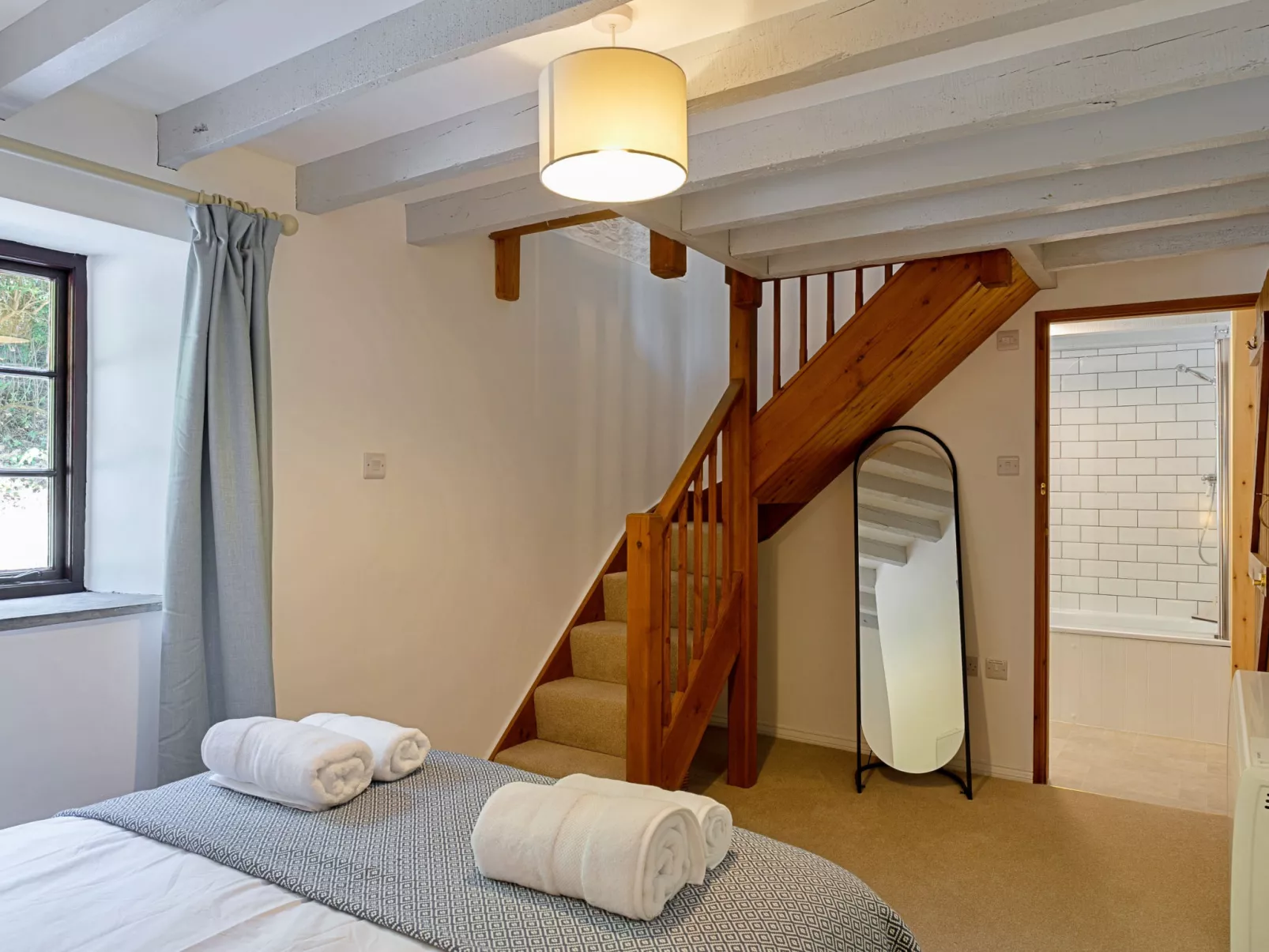 Rowella Cottage-Binnen