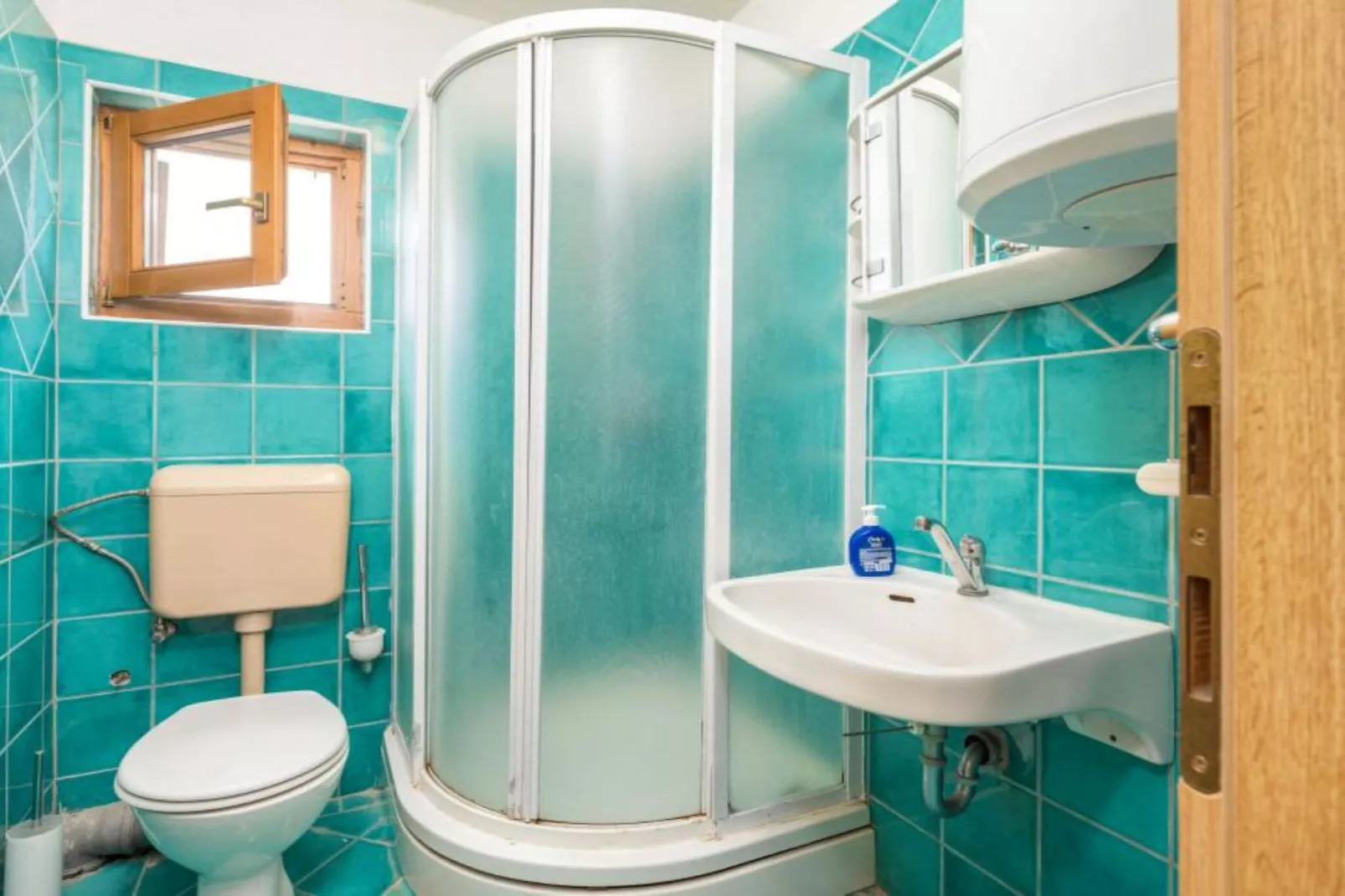 Apartments Manda - One Bedroom Apartment With Terrace (A1)-Badkamer