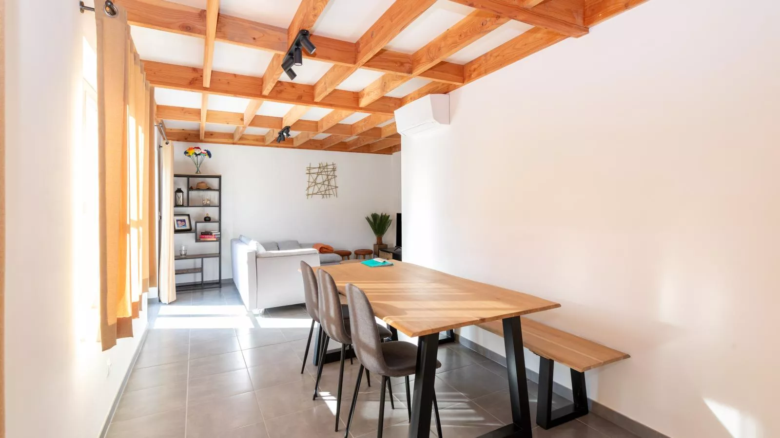 Westhinder I H74-Eetkamer