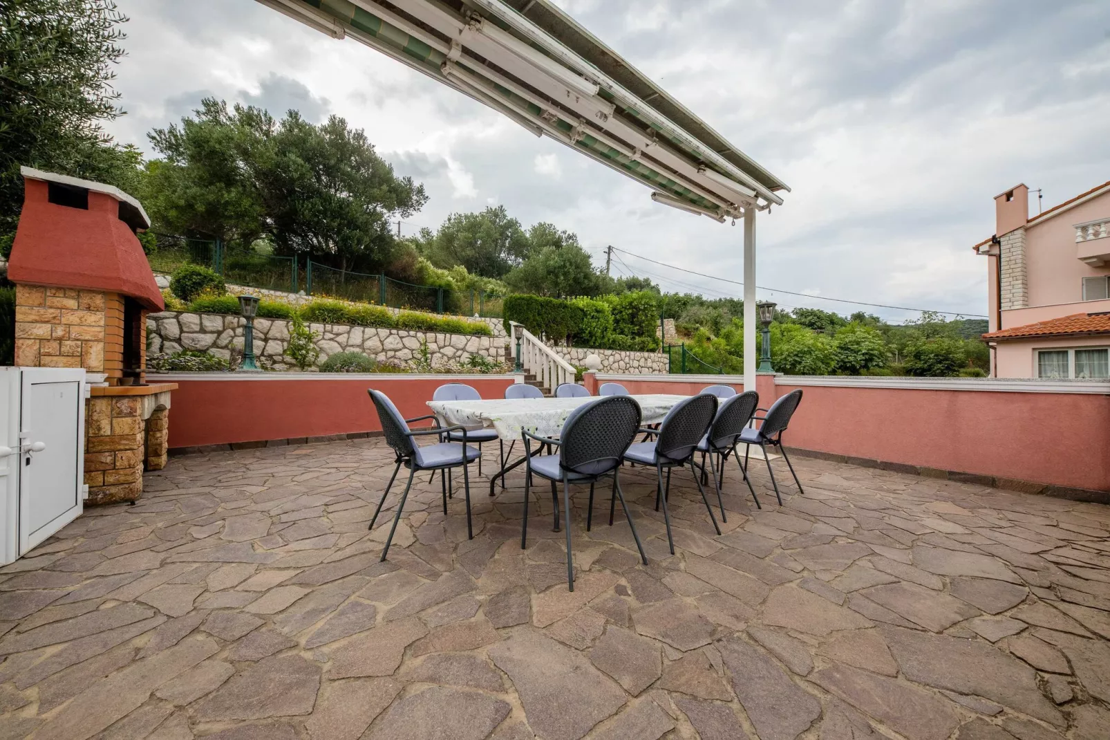 Guest House Villa Anggela - Standard Double room with Balcony and Sea View (BR2)-Buitenlucht