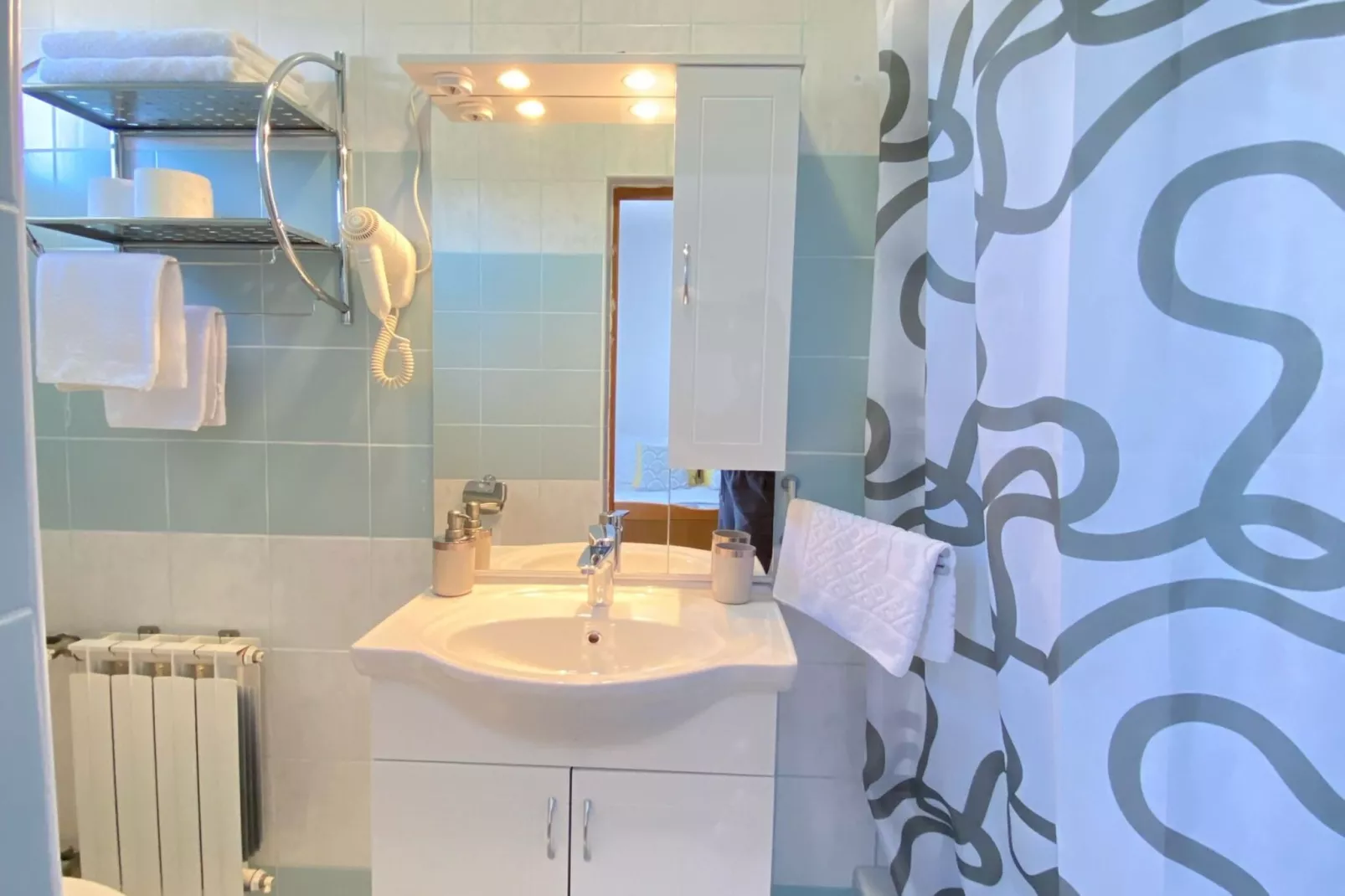 Standard Twin 1-Badkamer