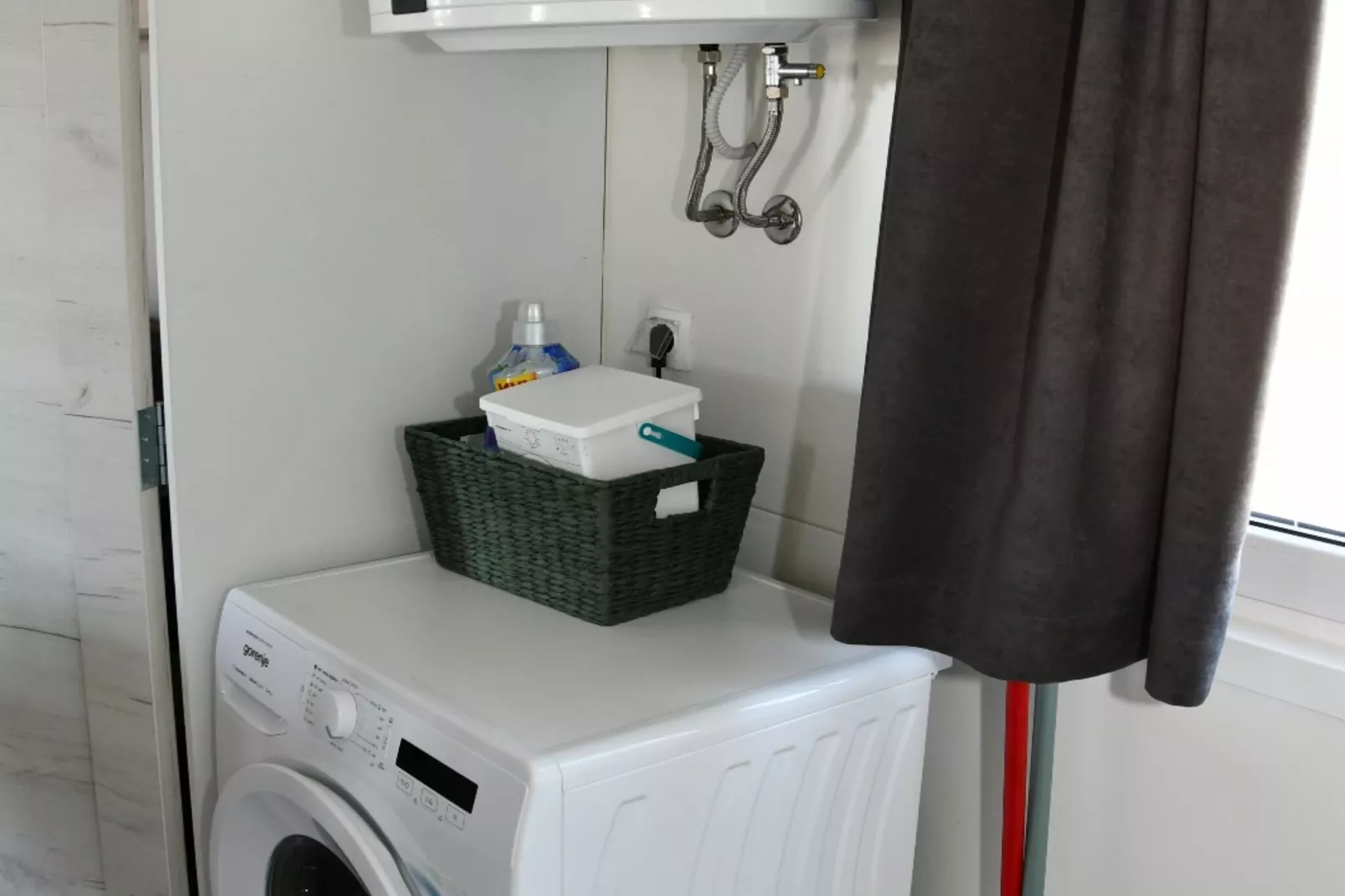 Mobile Home With Terrace And Sea View (Allegro)-Badkamer