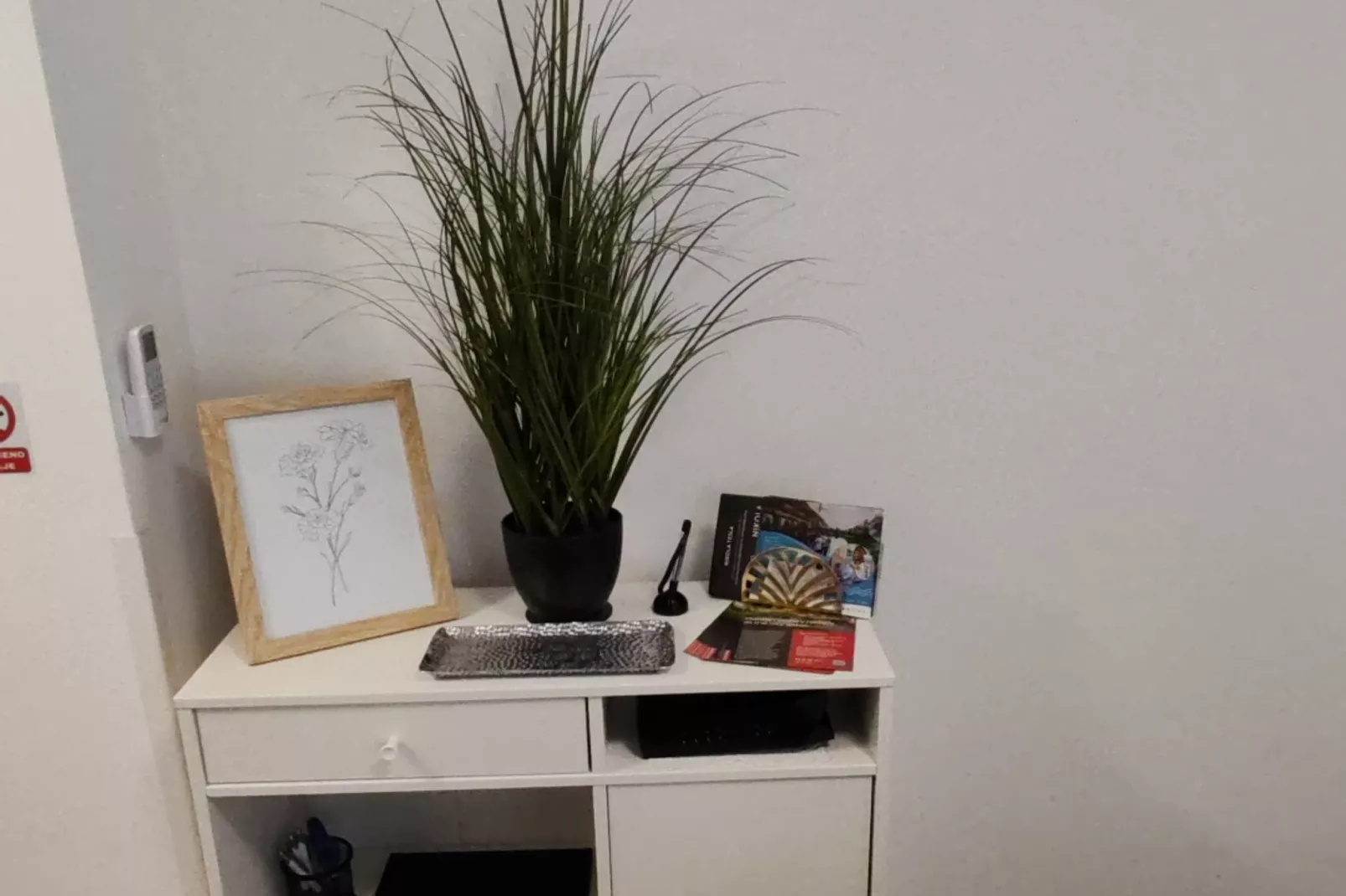 Studio Apartment Enter - Studio Apartment With Terrace-Binnen