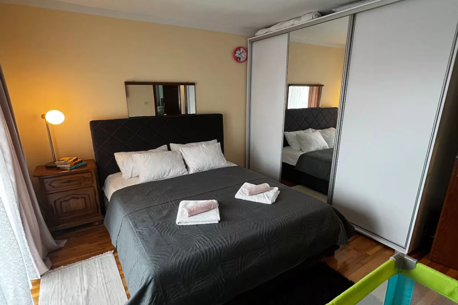 House Burić - Two Bedroom House-Eetkamer