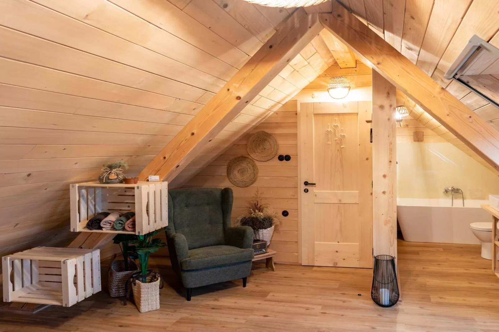 Echo Valley Hillside Holiday Home with Sauna - Two Bedroom Holiday Home with Sauna-Slaapkamer