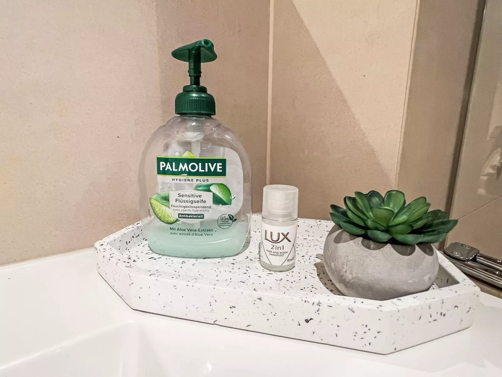 Cheeky Apartment-Binnen