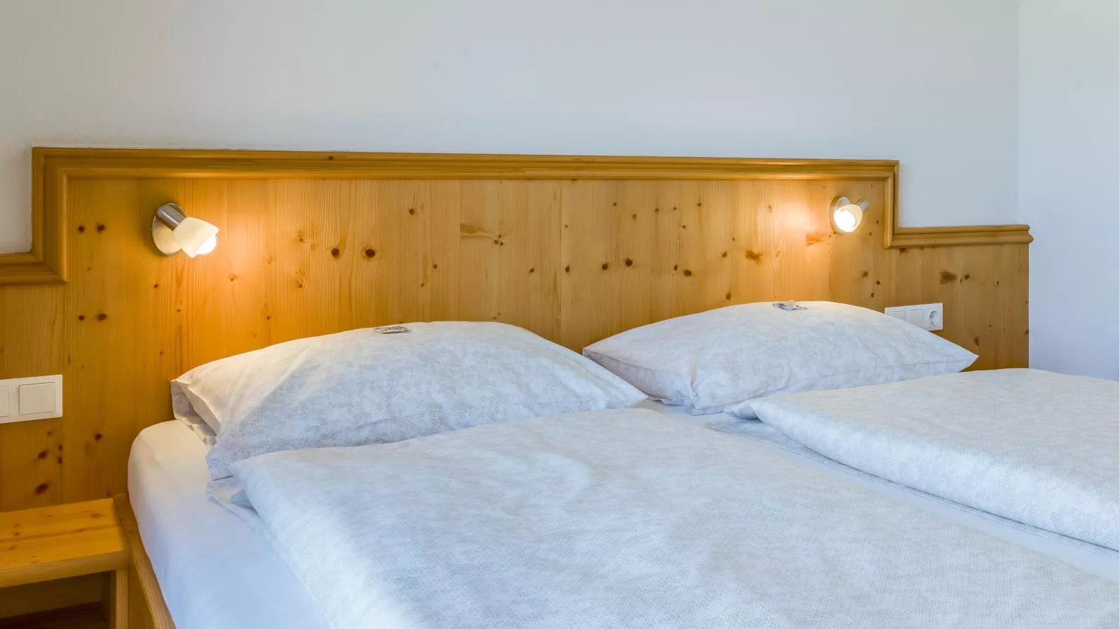 Apartments Next To The Ski Lift PH-Slaapkamer