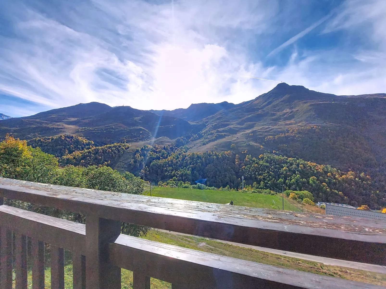 Balcons D'Olympie-Buiten