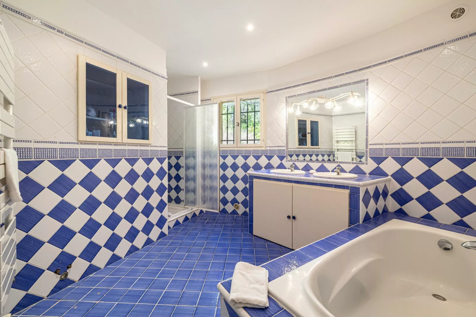 YJ-153-VEYANS-Niet-getagd