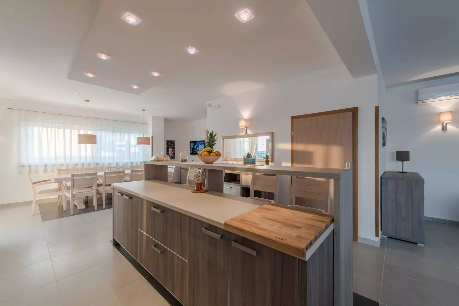 Luxury Escape with Swimming Pool & Modern Design - Deluxe Four Bedroom Villa with Sea View and Private Pool (Villa 5)-Keuken