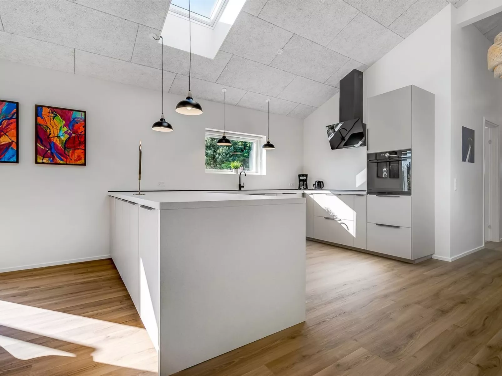 "Assa" - 500m from the sea-Binnen