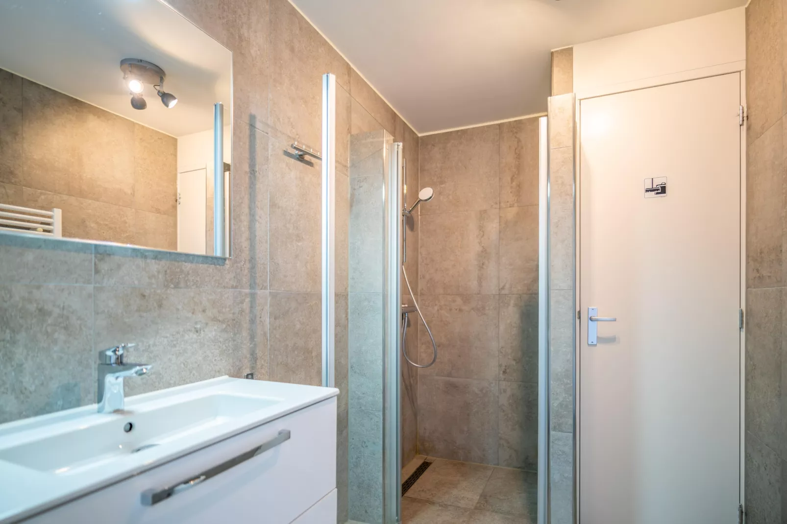 Juliana 156 - Badkamer