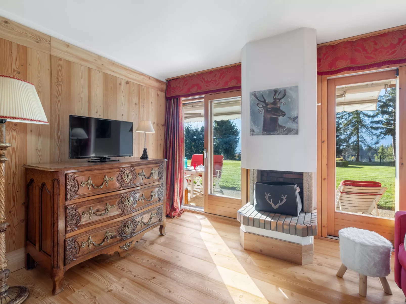 Les Pierres C 3-Binnen