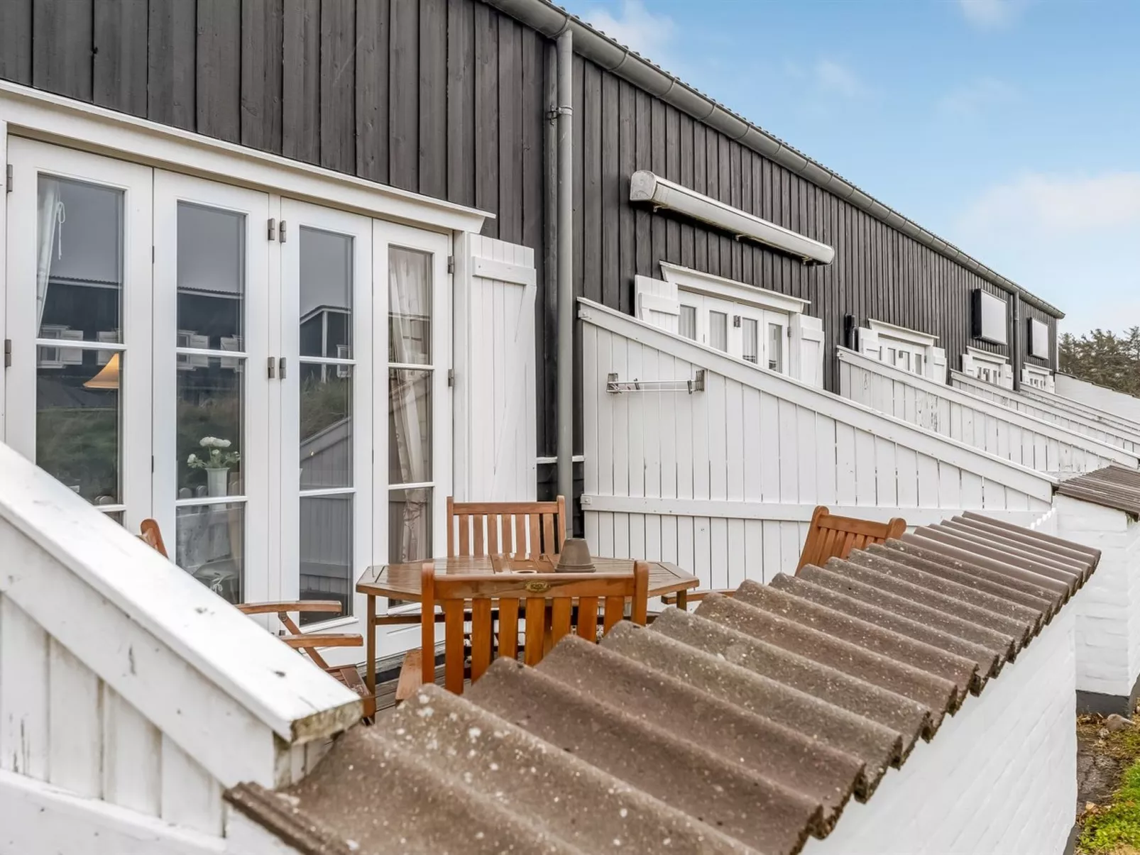 "Benthe" - 100m to the fjord-Buiten