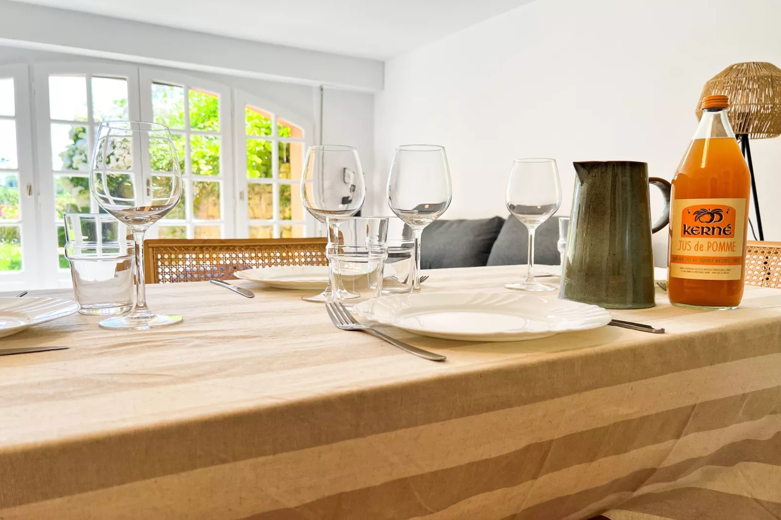 Doppelhaushälfte in Milizac-Eetkamer