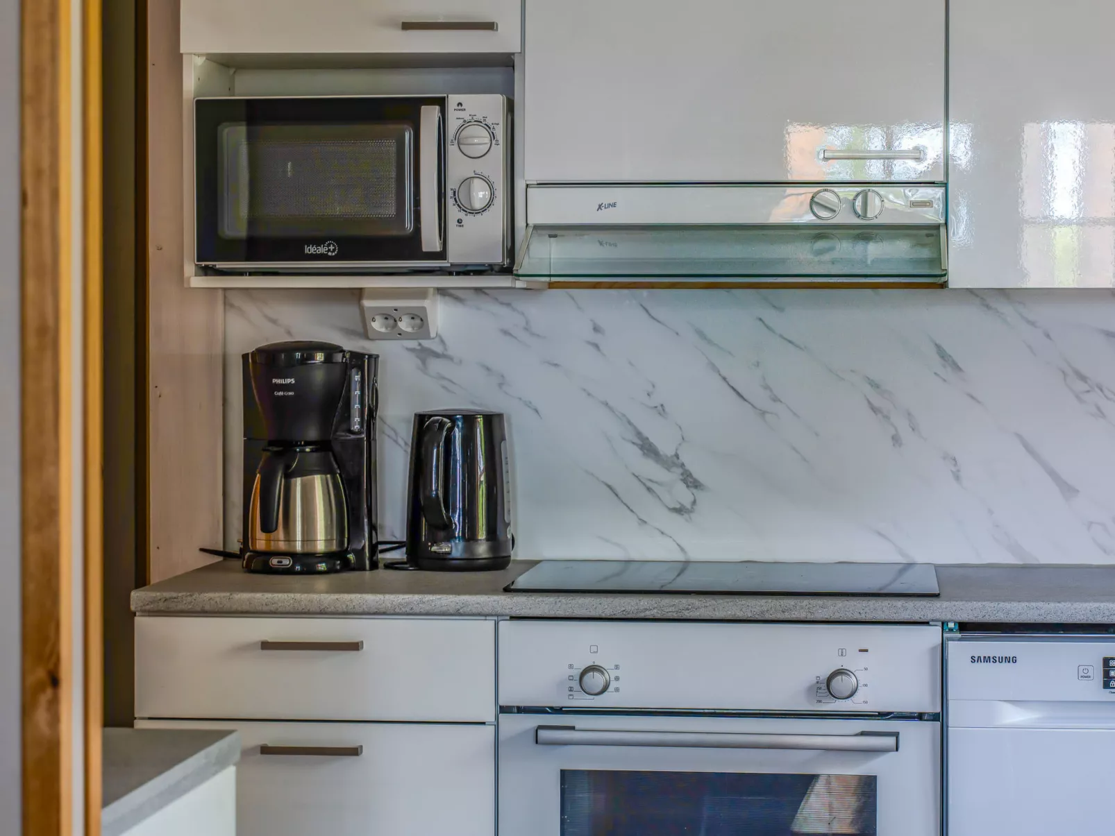 Villa joutsen-Binnen