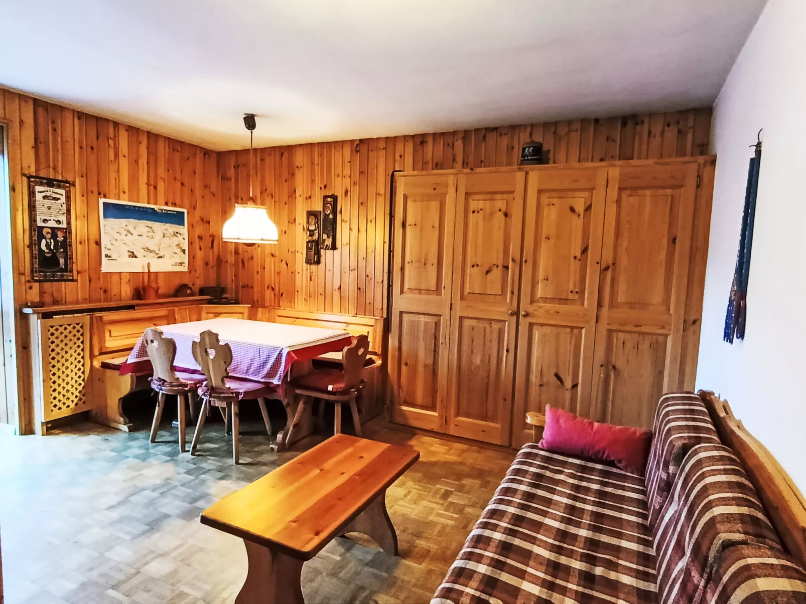 Nuccia Navalge-Binnen