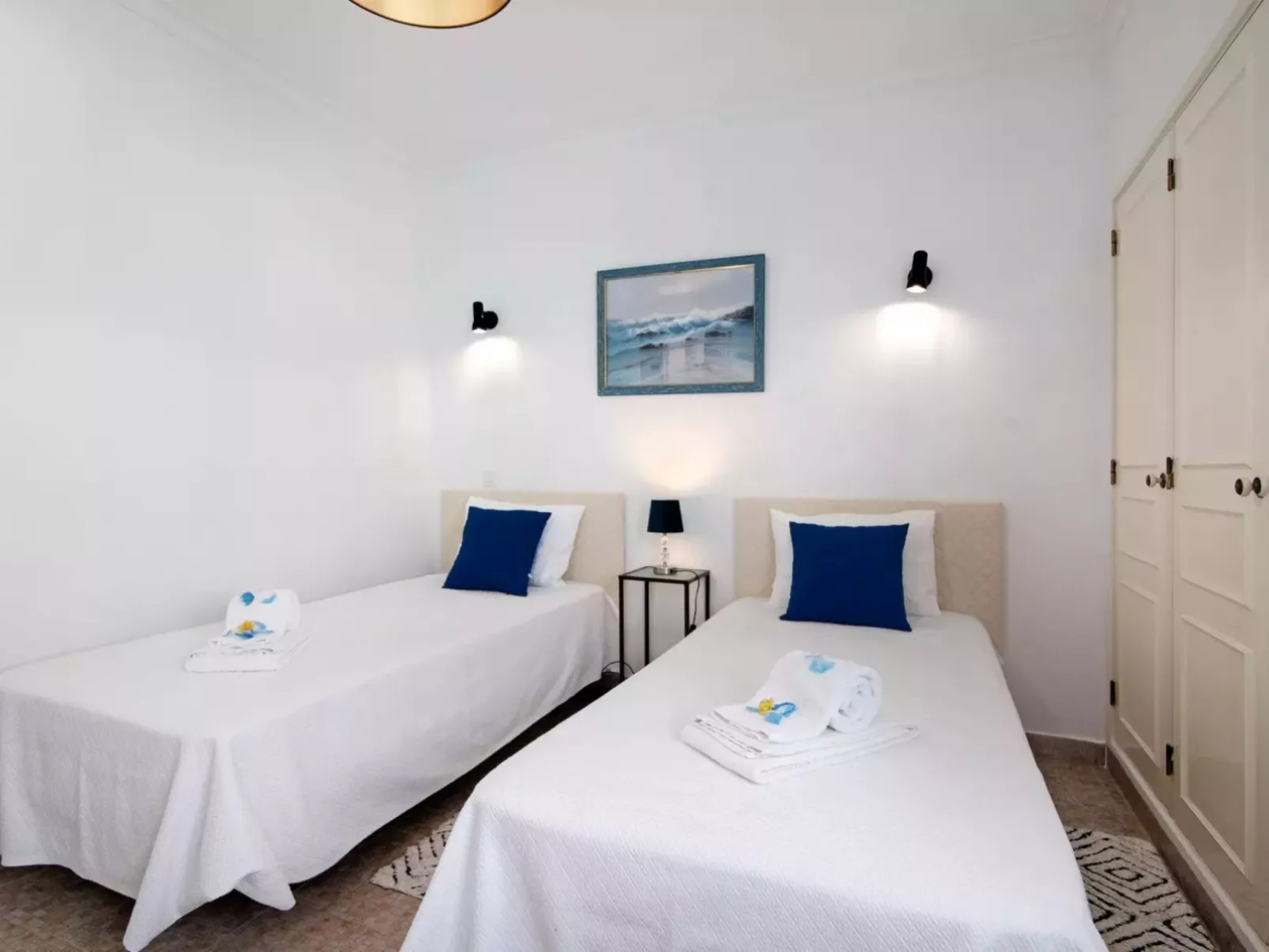 Kaya- Sunny Way-Binnen