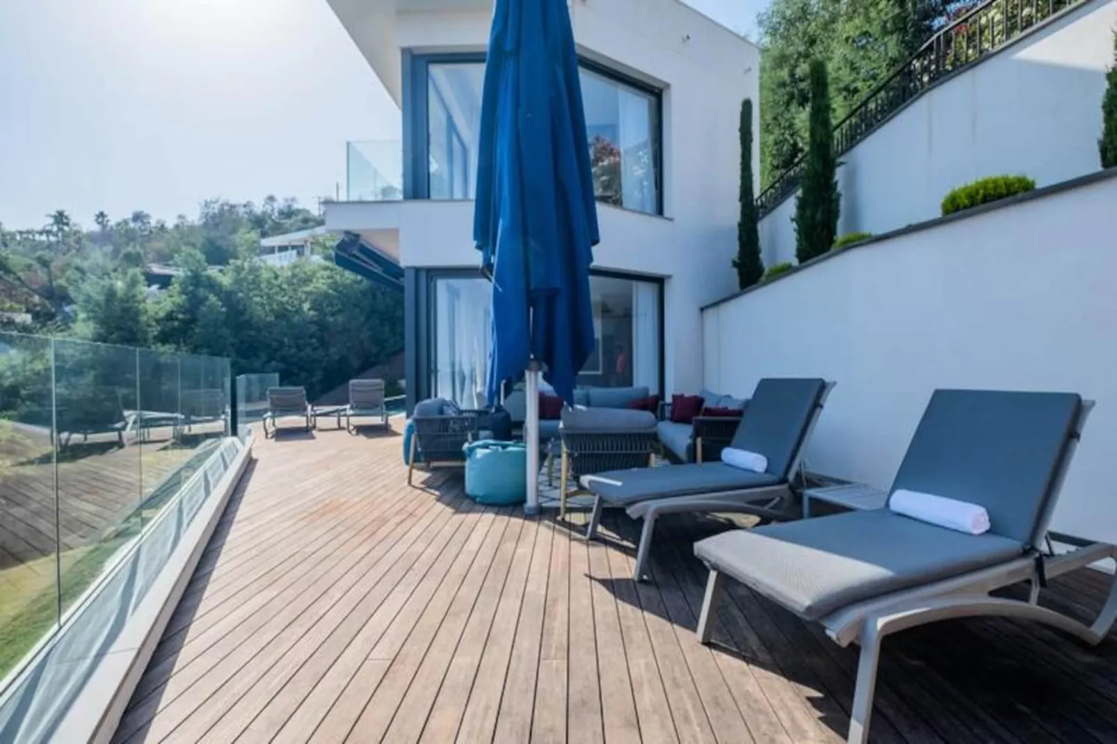 Résidence Maison D'architecte Avec Piscine Chauff&eacute;e & Sublime Vue Mer-Niet-getagd