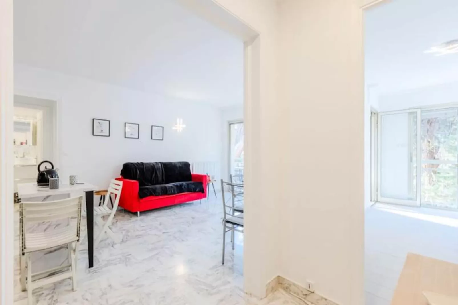 Résidence 3p R&eacute;nov&eacute; Au C&oelig;ur D&rsquo;un Parc Arbor&eacute; &agrave; 5min Du Centre-Niet-getagd