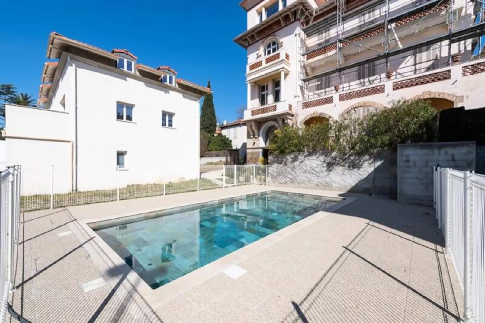 Résidence 2p Duplex 75m&sup2; Avec Piscine-Niet-getagd