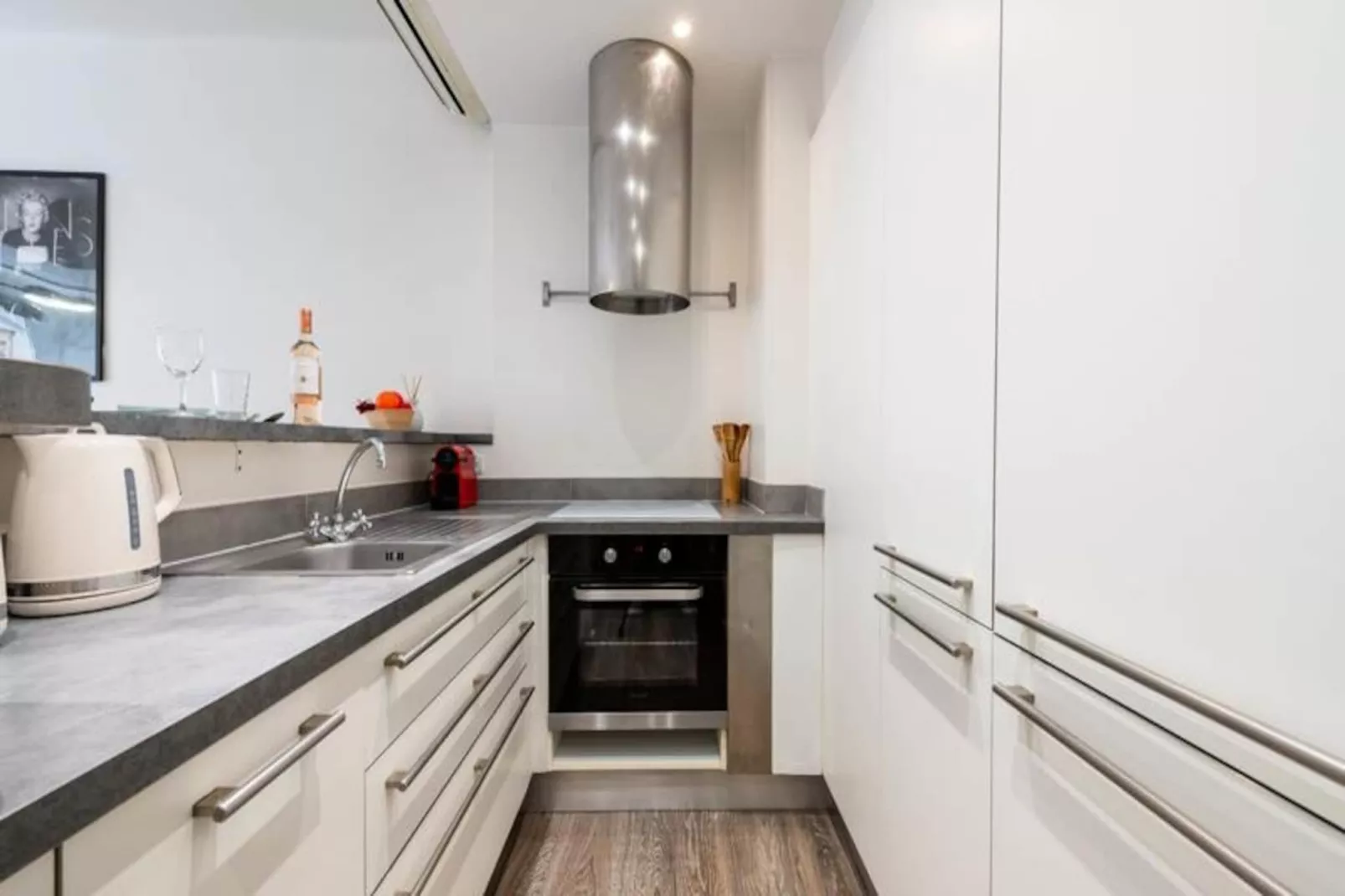 Résidence 2p Centre-ville Cannes Plages &agrave; Pied-Niet-getagd